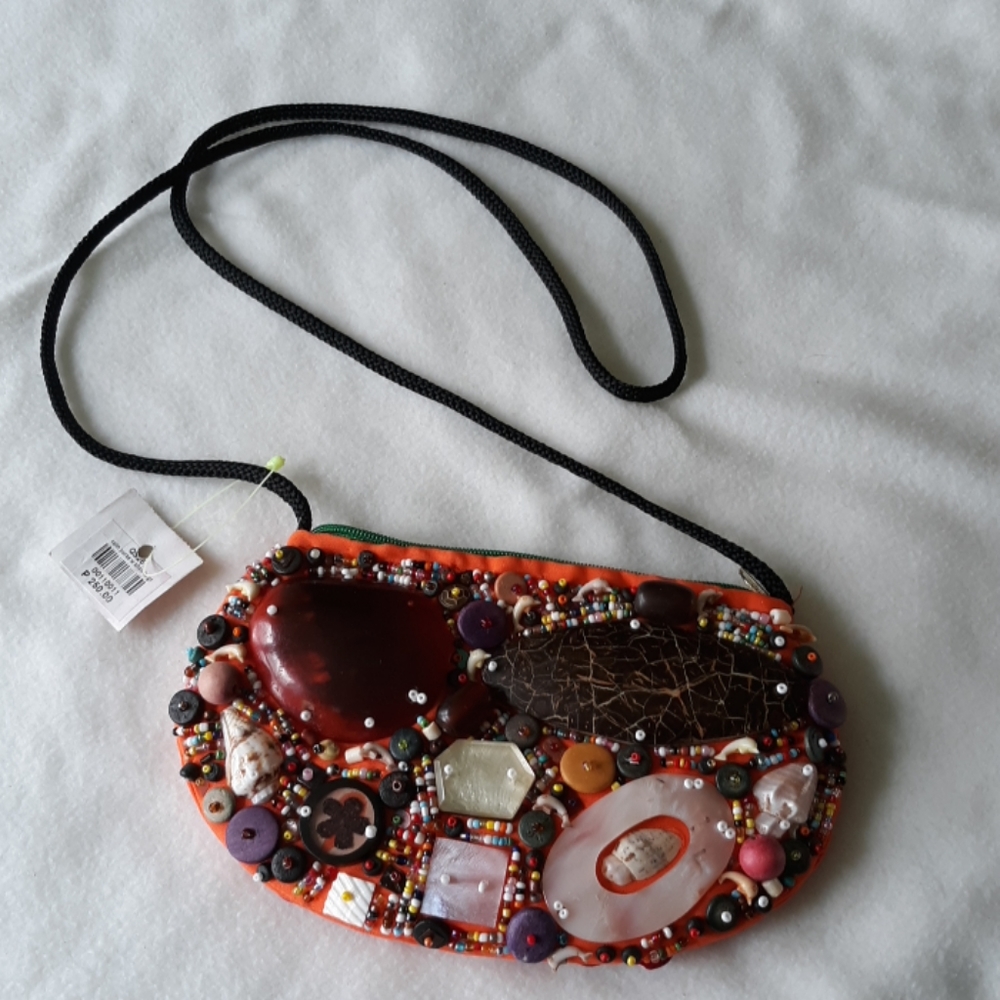 QS25 Seashell Purse - Handmade brand new with tags